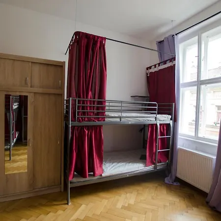 Globe Adults Only Hostel Prag