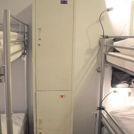 Hostel Globe Adults Only