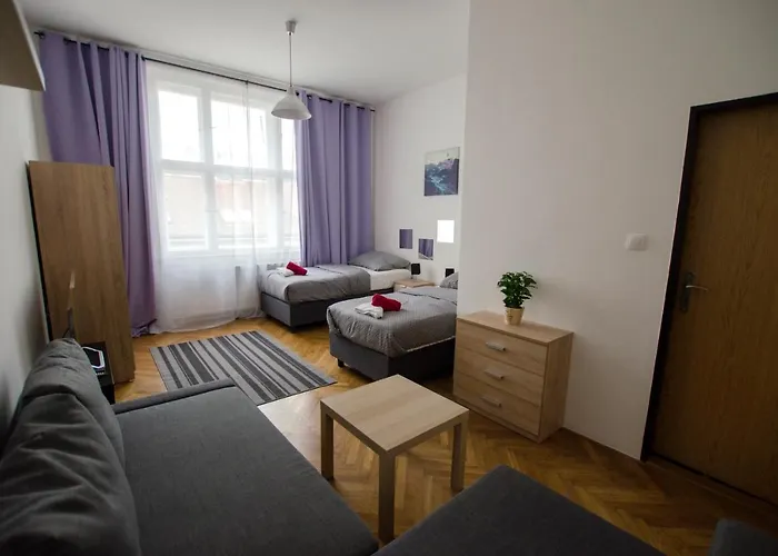 Globe Adults Only 호스텔 *