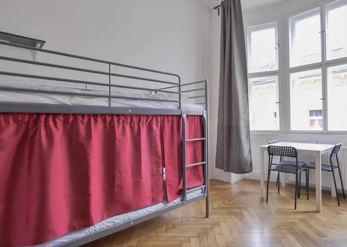 Globe Adults Only 호스텔 프라하