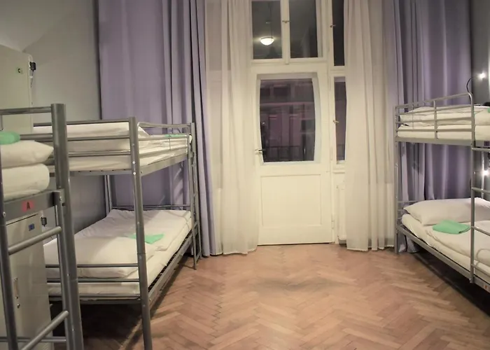 Globe Adults Only 프라하