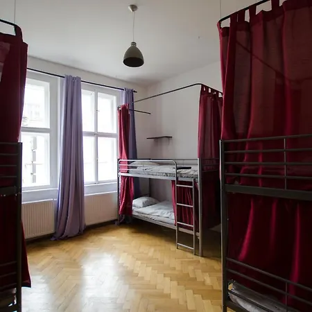 Globe Adults Only Praga