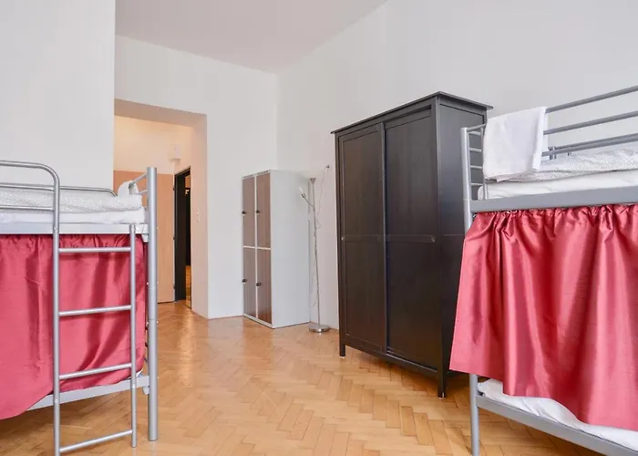 Globe Adults Only Vandrarhem