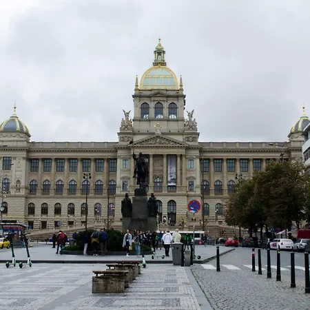 Globe Adults Only Hostel Prag