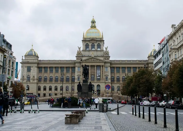 Globe Adults Only ホステル プラハ