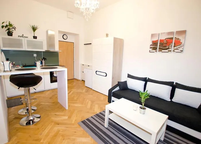 Globe Adults Only Hostel *